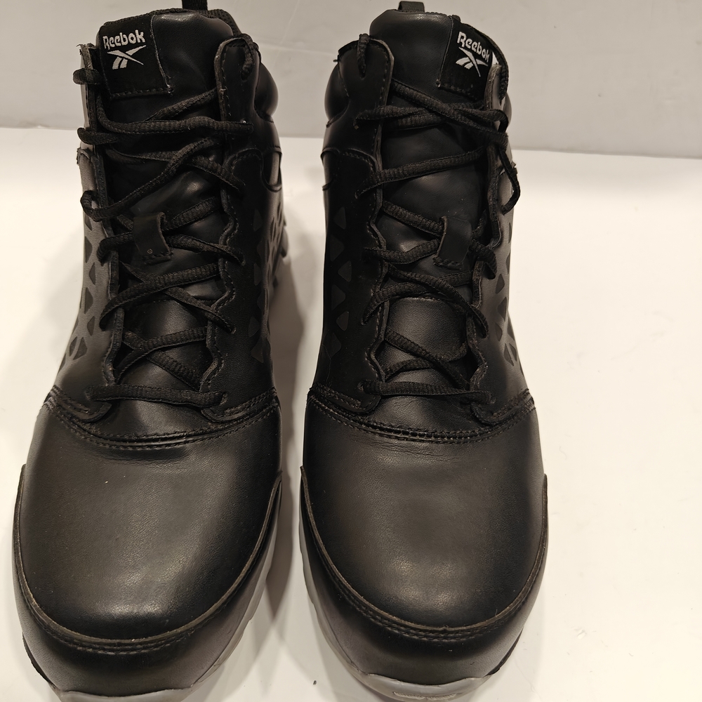 Reebok Men's Black High-Top Work Shoes. Size 10.5